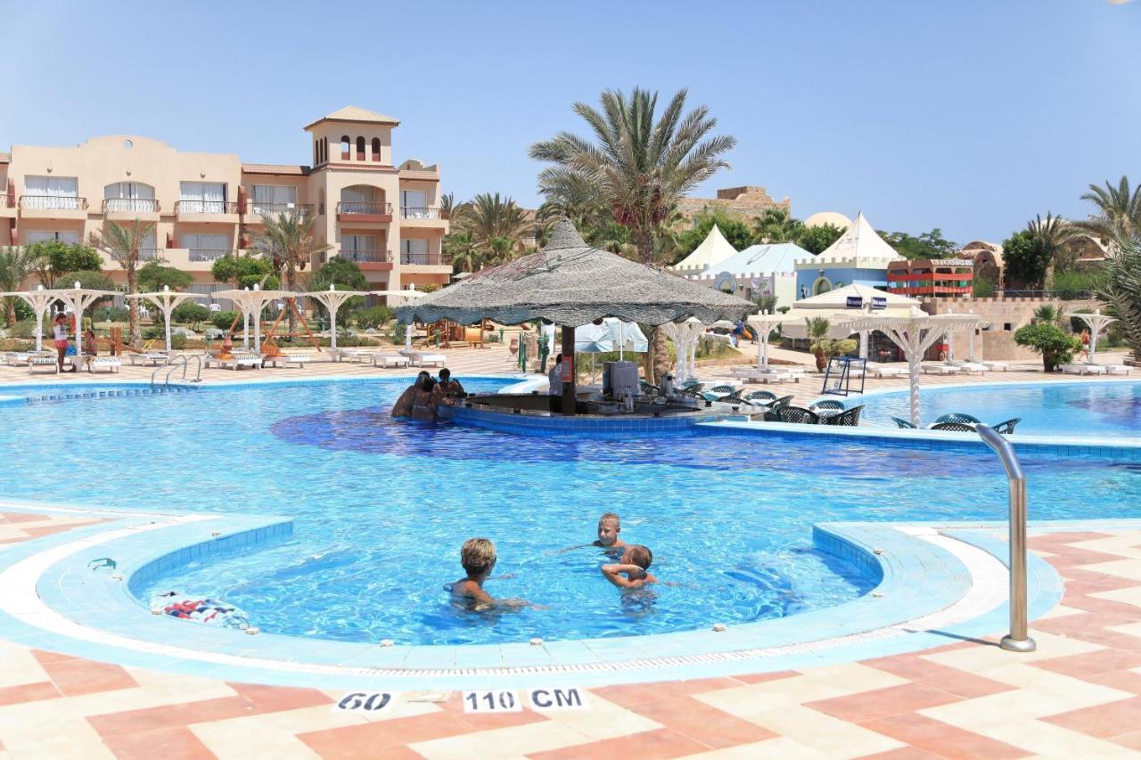 Pensee Royal Garden Beach Resort El Qoseir Exterior foto
