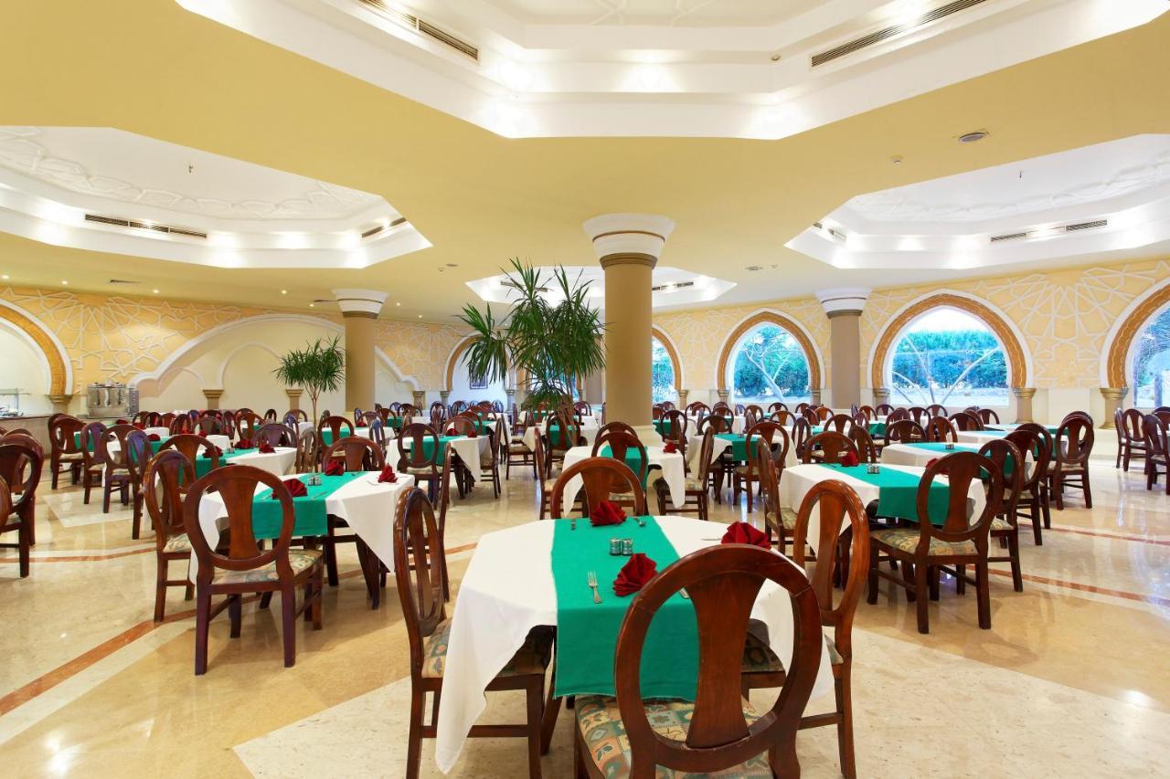 Pensee Royal Garden Beach Resort El Qoseir Exterior foto